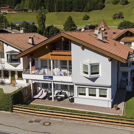 Appartments Lercher Irma San Candido Kültér fotó