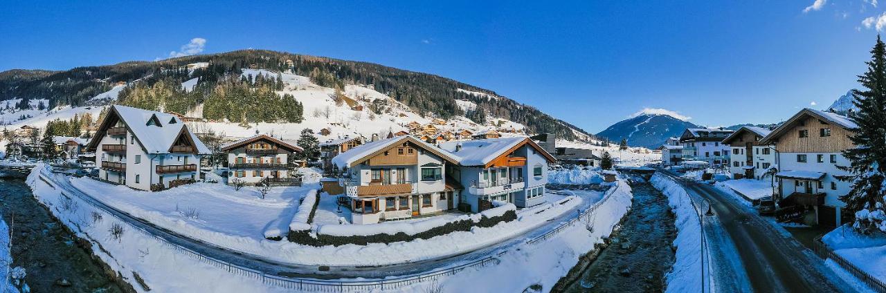 Appartments Lercher Irma San Candido Kültér fotó