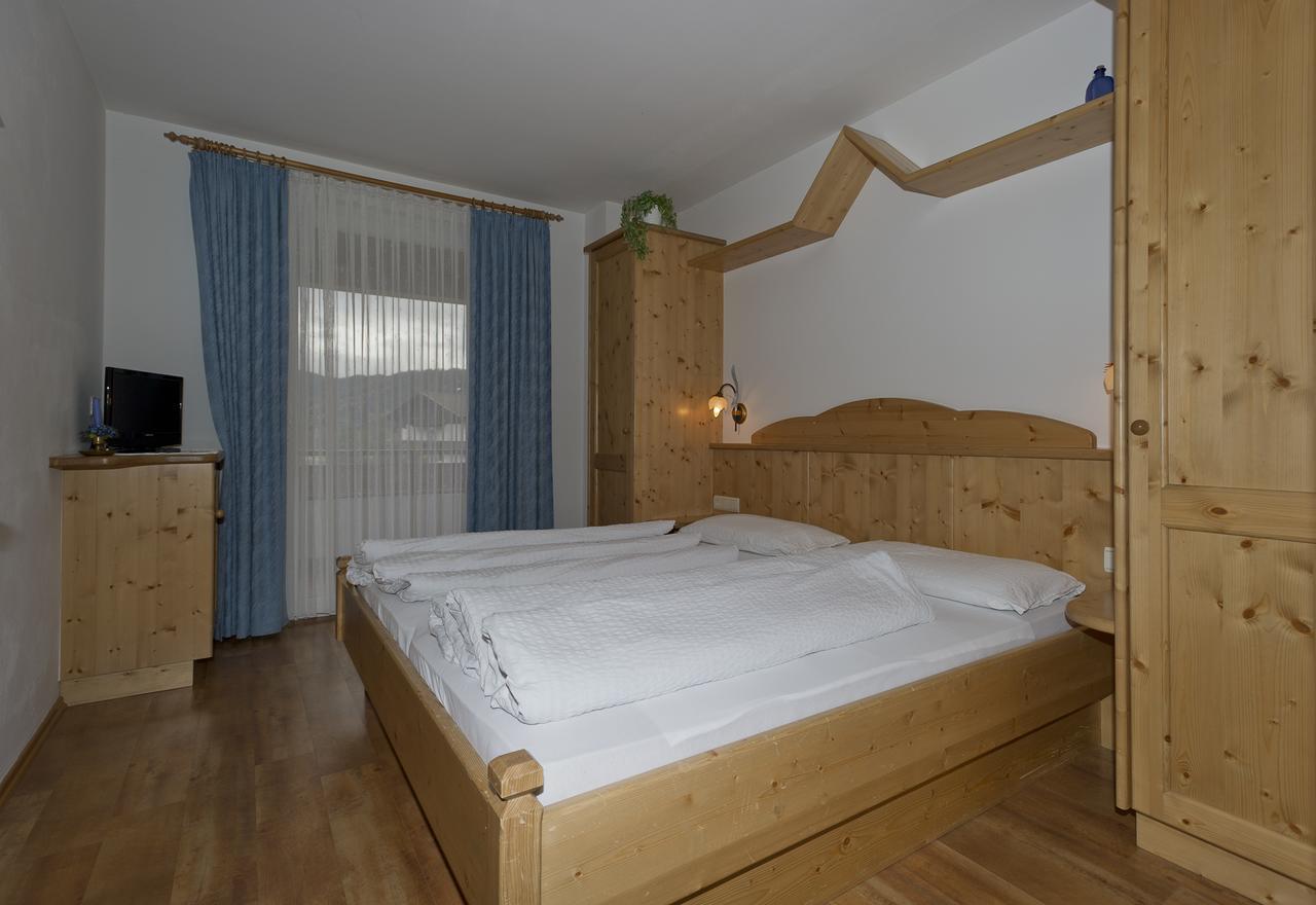 Appartments Lercher Irma San Candido Kültér fotó
