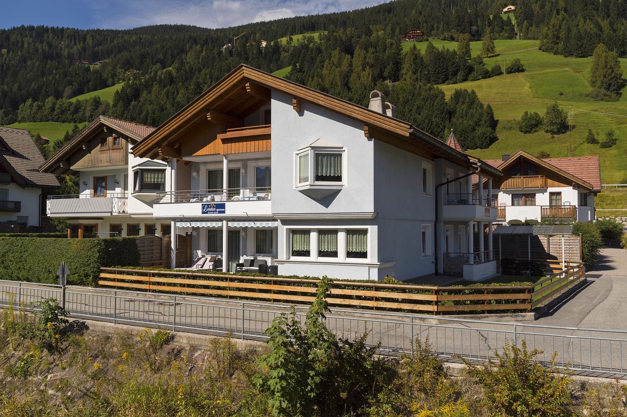 Appartments Lercher Irma San Candido Kültér fotó