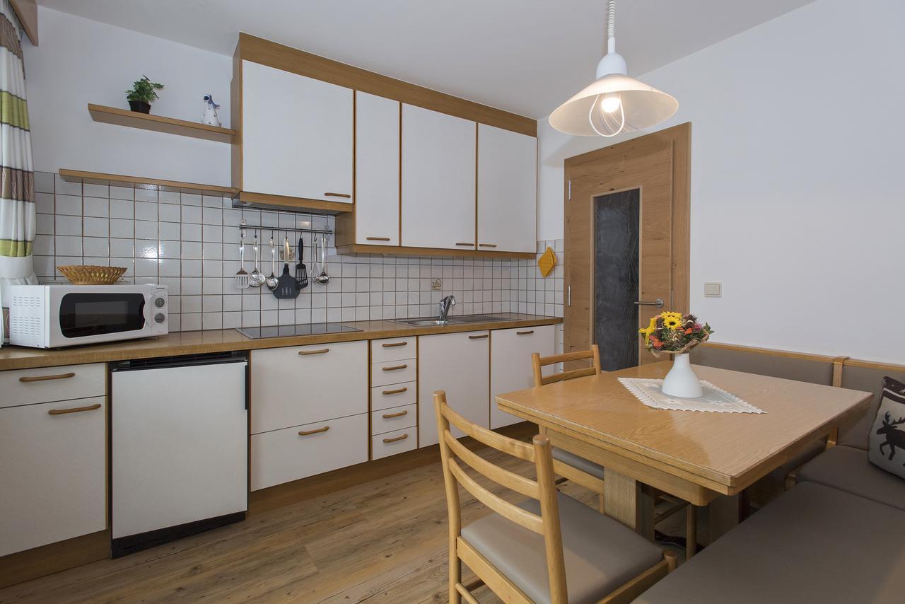 Appartments Lercher Irma San Candido Kültér fotó