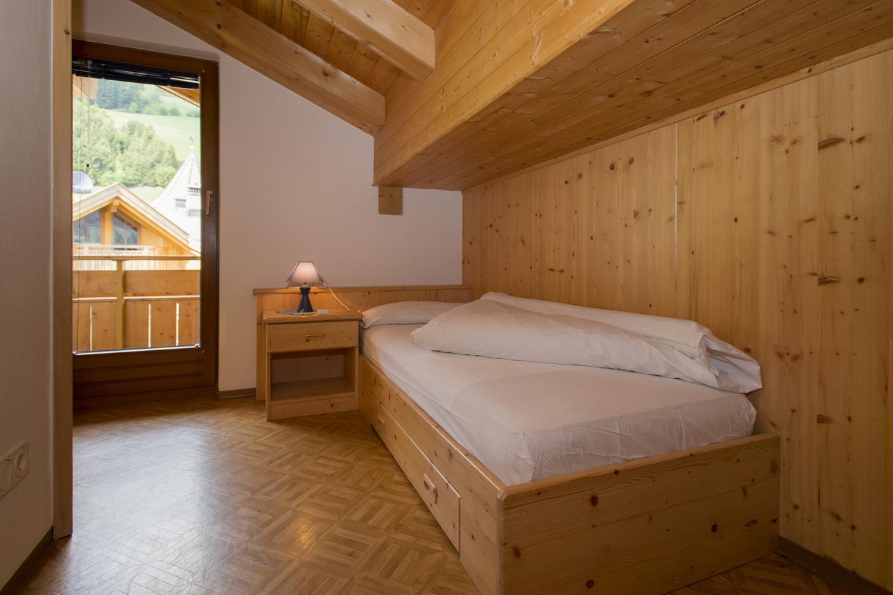 Appartments Lercher Irma San Candido Kültér fotó