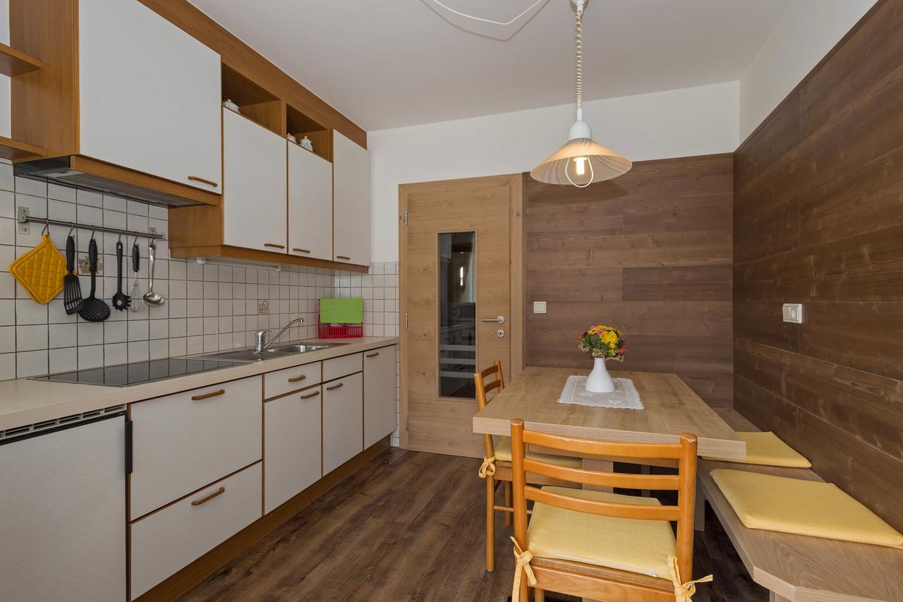 Appartments Lercher Irma San Candido Kültér fotó
