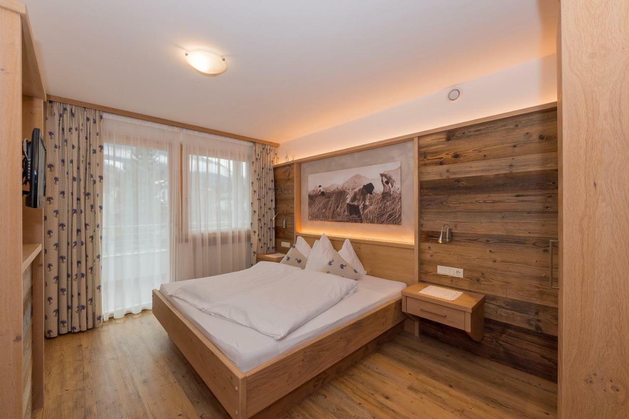 Appartments Lercher Irma San Candido Kültér fotó
