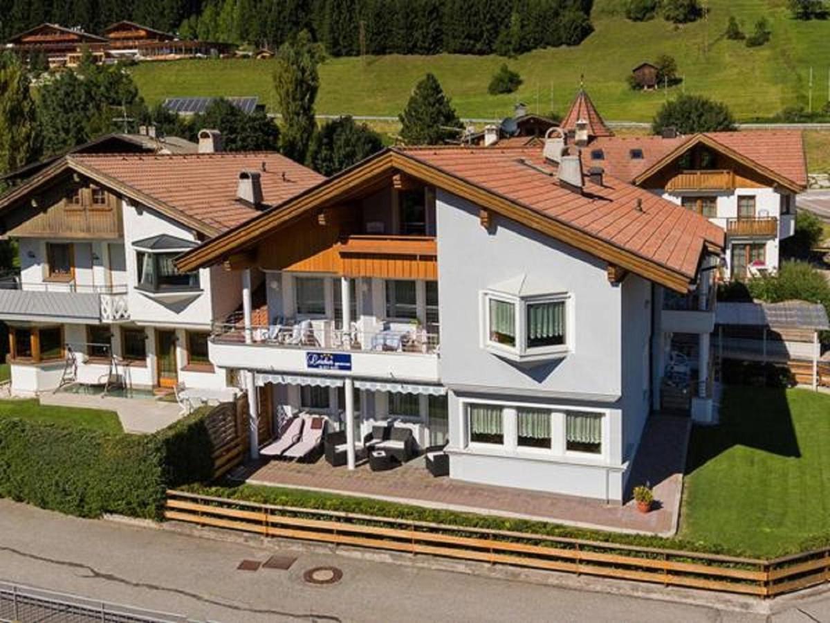 Appartments Lercher Irma San Candido Kültér fotó
